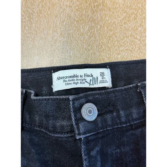 Abercrombie & Fitch The Ankle Straight Ultra High Rise jean - Picture 4 of 7